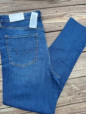 American Eagle super hi-rise jegging crop super stretch